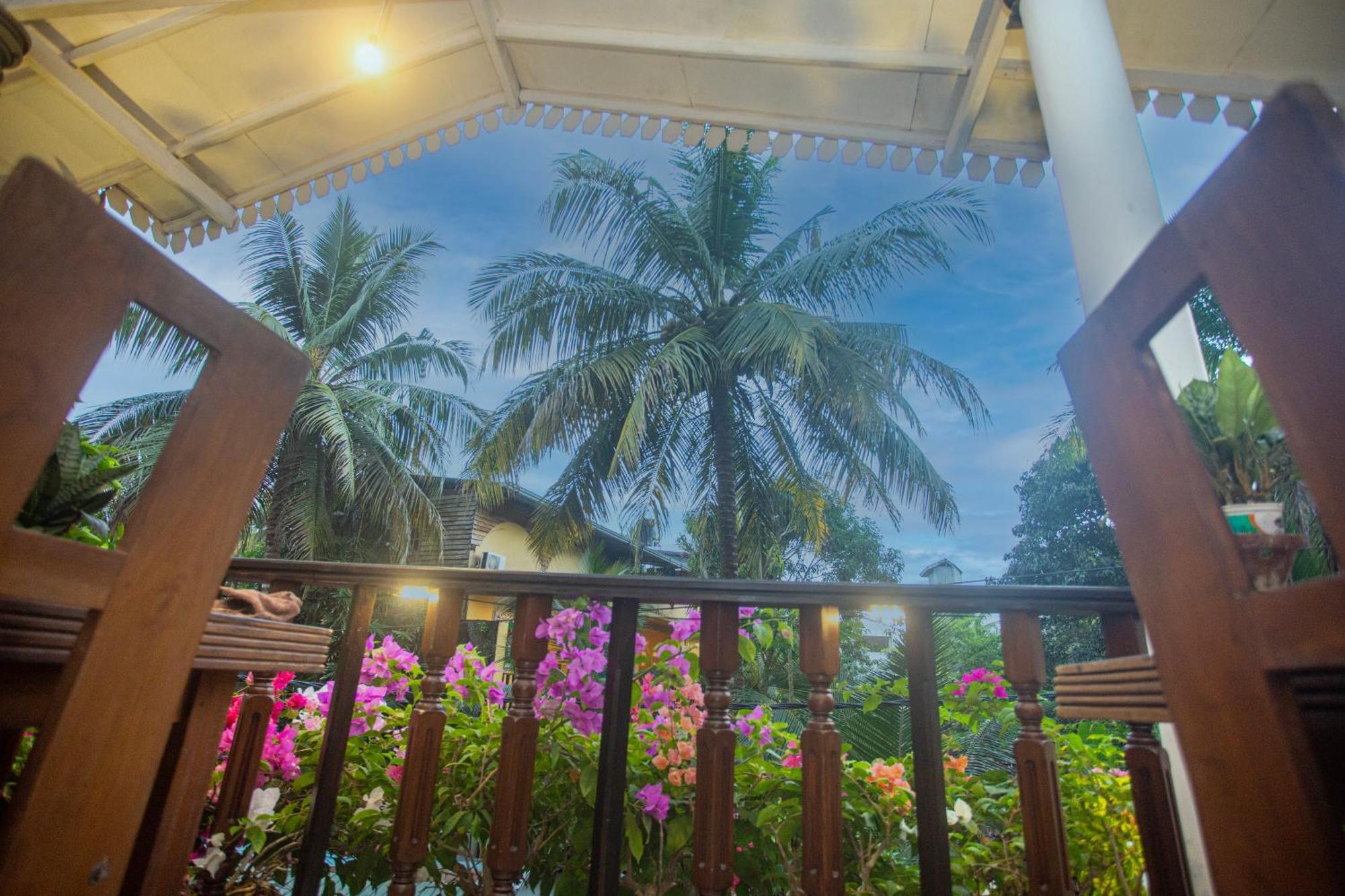 La Villa Unawatuna Luaran gambar